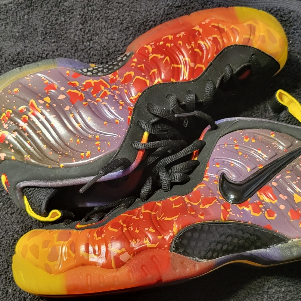 Nike Mens Multicolor Foamposite Sneakers in Red, Orange, Purple, Yellow & Black